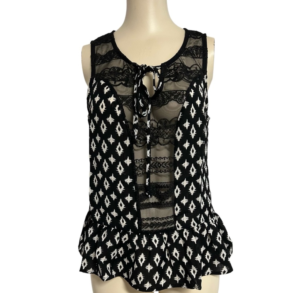 Lily Rose black white Sheer lace boho Ruffle Peplum Sleeveless ltop Womens small